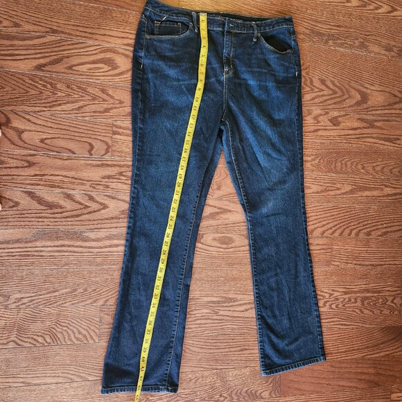 Mossimo Curvy Bootcut Jeans Women’s Size 16 Regula Blue Premium Denim 99% Cotton - Picture 7 of 12